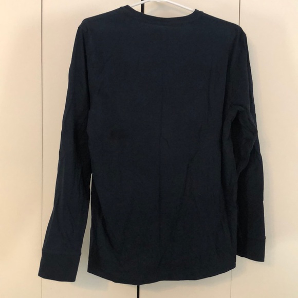 SOLD Men’s Eddie Bauer Long Sleeve T Shirt - Picture 4 of 5